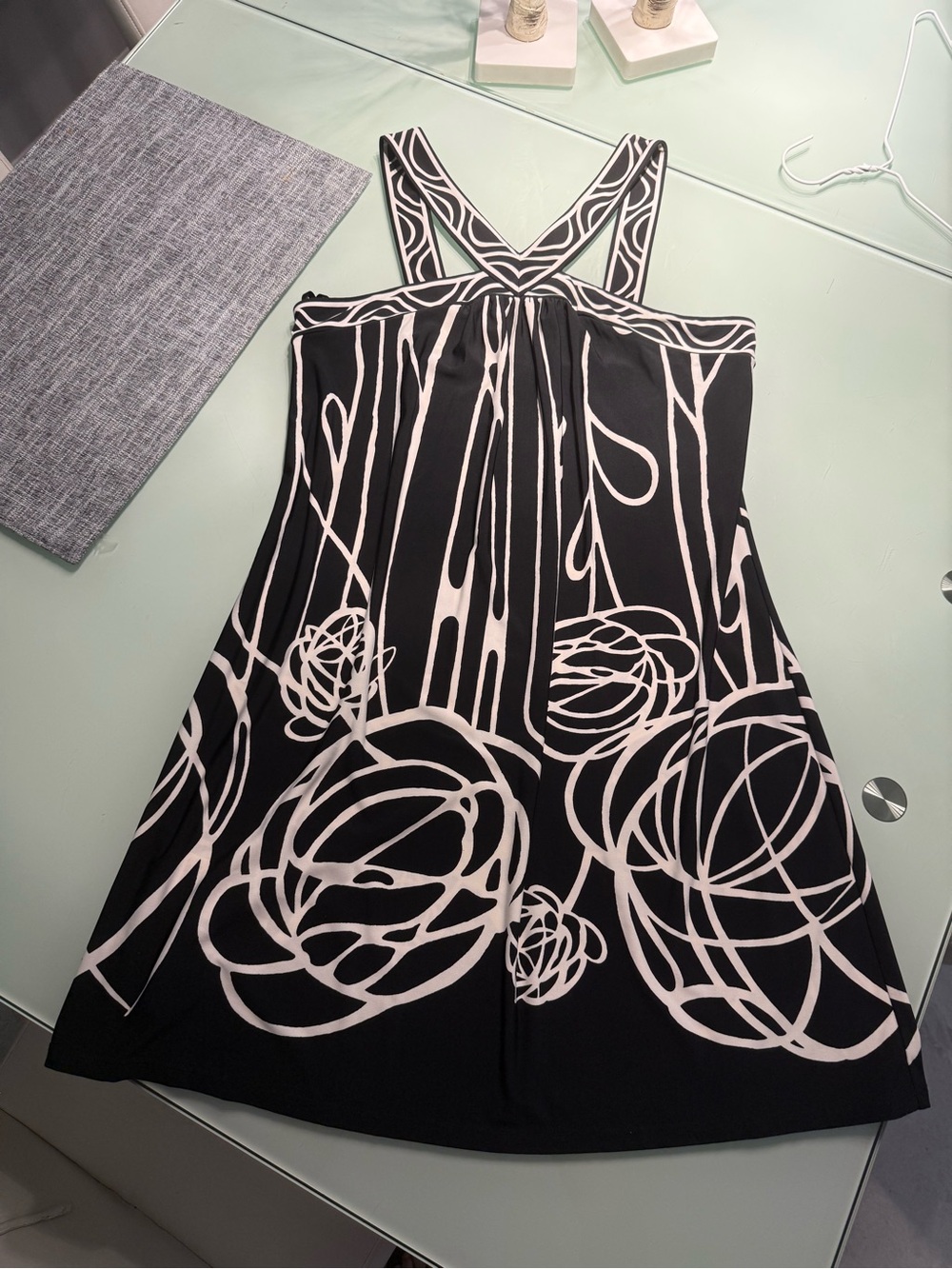BCBG Maxazria Black & White Sleeveless Top - Size S